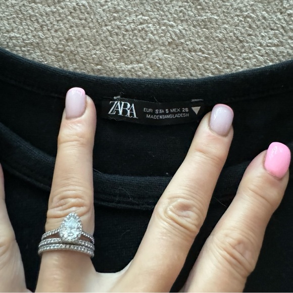 Zara Small crop top - Black - Picture 3 of 3